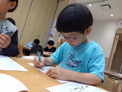 5歳児　点繋ぎと迷路あそび
