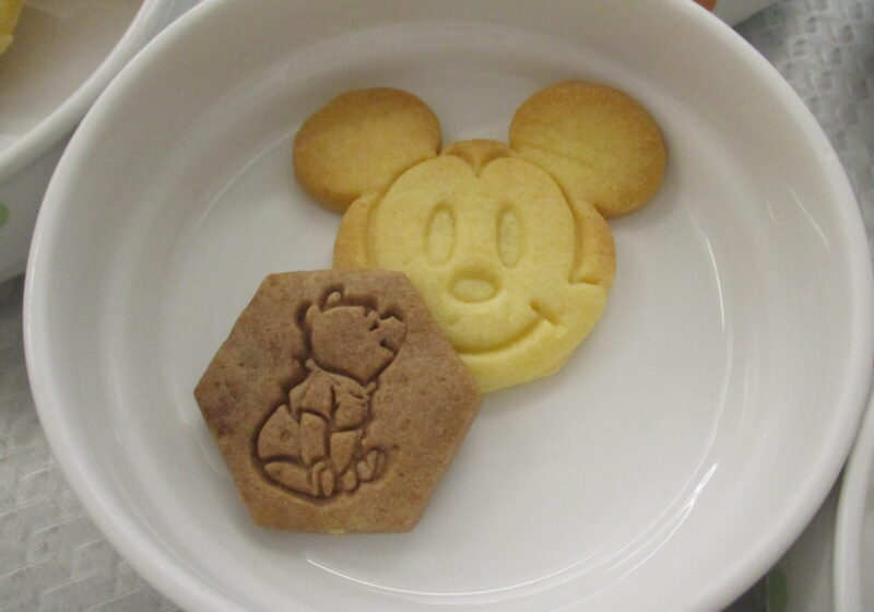 5月の誕生会のおやつは、ディズニークッキーです!
