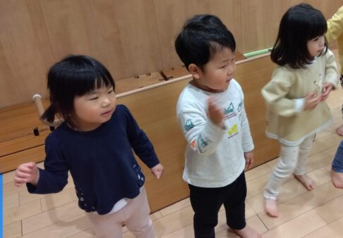 2歳児　劇遊び
