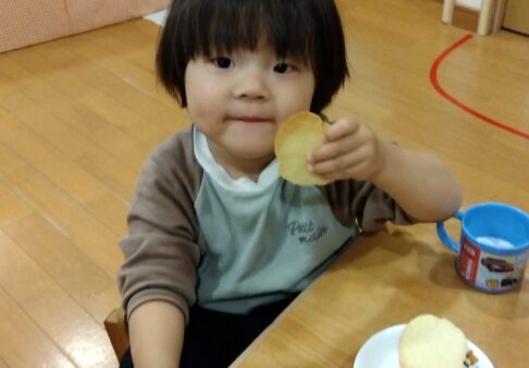 ☆りすぐみ（１歳児クラス）☆12月食育