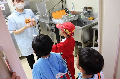 おやつを貰っちゃいました🍮✨