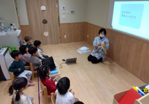 2歳児　手洗い・うがい指導