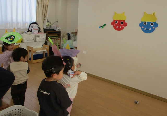 ２歳児～５歳児☆自分の中にいる鬼に豆まき♪
