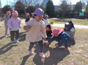 ４歳児　きりん組　「みんなで遊ぶの楽しいな！」