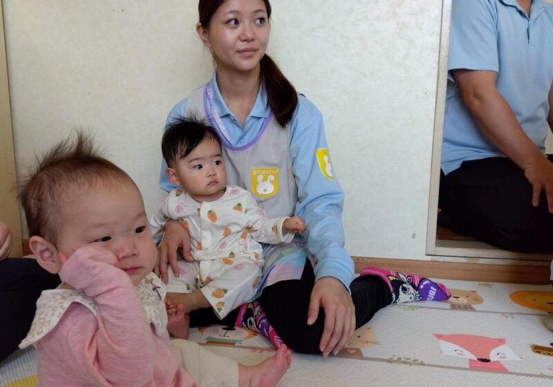 はじめての行事にどきどきの子どもたち。何が始まるんだろう？
