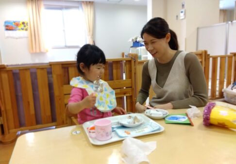 りすぐみ（１歳児クラス）☆誕生日会（4月）