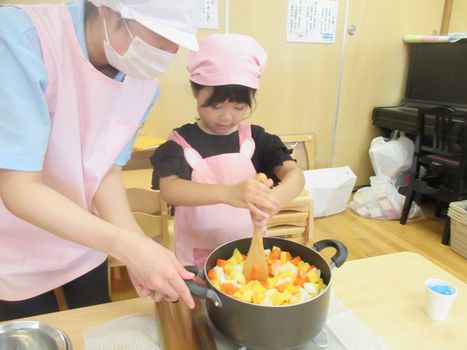 充実した食育活動と自園調理の給食