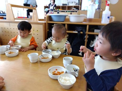 昼食