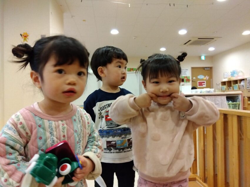 子どもたちの人懐っこさ