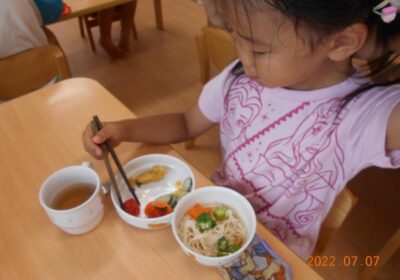 昼食