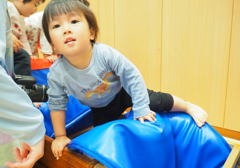 順次登園・自由遊び