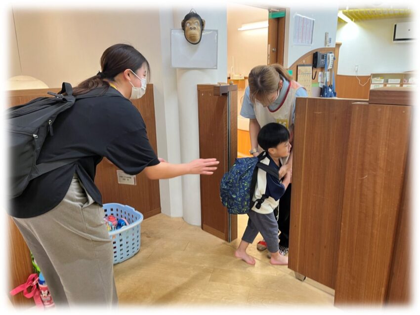 順次登園・自由遊び