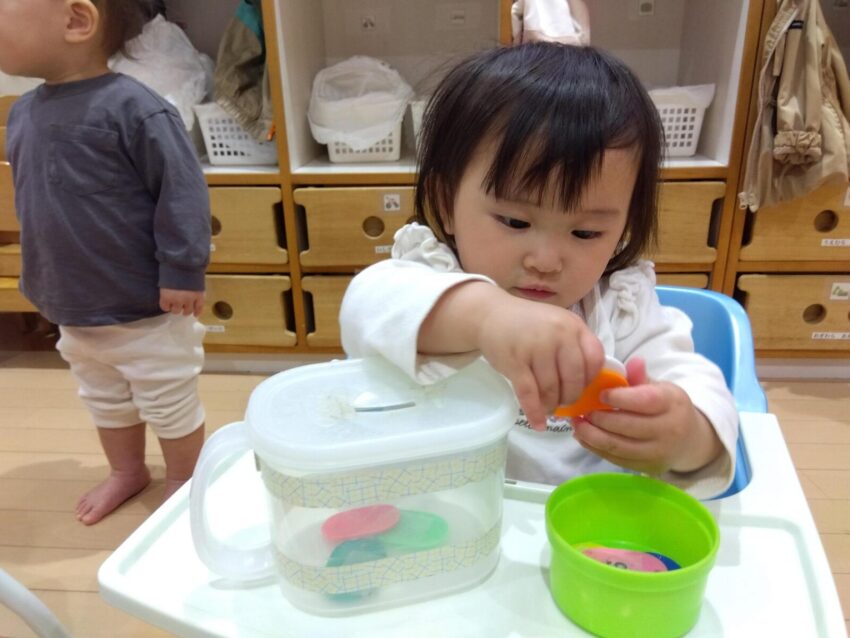 順次登園・視診・コーナー保育