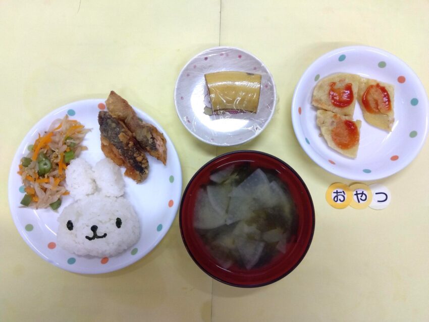 昼食
