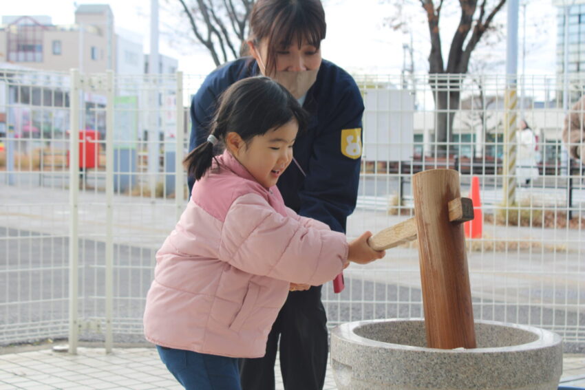 地域の中でぐんぐん育つ ~地域の方との交流~