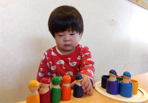 ２歳児クラスお部屋遊び紹介♪