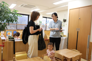 順次降園