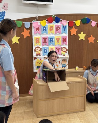箱の中身はなんだろうな？で子どもたちの反応やヒントで中身を当てようとがんばっています✨